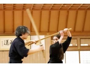 プランの魅力 動きのすべてが計算され、無駄のない力強さと鋭さを持つ剣術 その究極の技を体得し、あなた自身の武道の深さを極めます。 の画像