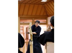 プランの魅力 令人屏息的時刻。町井勳 (Isao Machii) 展現居合 (Iai) 的極致 の画像