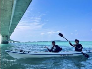 プランの魅力 Going under the Irabu Bridge! の画像