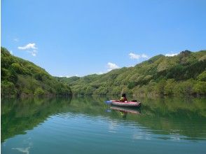 プランの魅力 Spring Fujiwara Lake fresh green canoe の画像