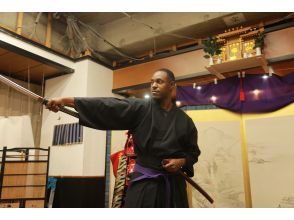 プランの魅力 Practical practice of the basics with an iai practice sword の画像