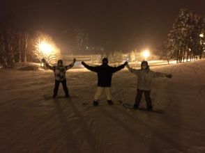 プランの魅力 Make your snowboarding debut on a fantastic, lighted slope! の画像