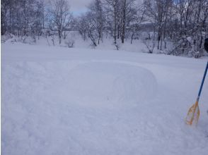 プランの魅力 We stopped off along the way for tea time♪ The table was handmade by our guide!! の画像