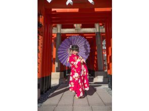 プランの魅力 本格的に着物体験を写真に残したい方は、断然、神社撮影がオススメ! の画像