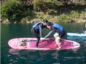 プランの魅力 ボードの上でSUP相撲 の画像