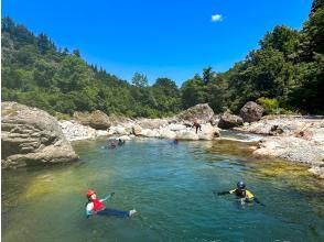 プランの魅力 ひろーいエメラルドグリーンの泉でのんびり水遊び~ の画像