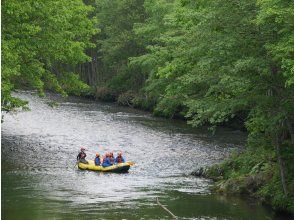 プランの魅力 手つかずの自然の中、透明度抜群の川を下る の画像