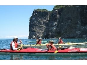 プランの魅力 Sea kayaking that slides on the sea の画像