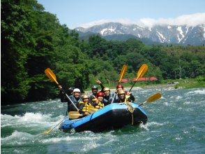 プランの魅力 きれいな源流を下るラフティングは気持ちいいですよ(^^♪ の画像