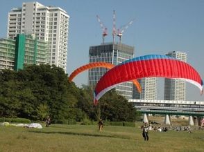 プランの魅力 Buildings such as commercial facilities are nearby. You can slowly enjoy the scenery of the city and nature next to each other from the sky. の画像