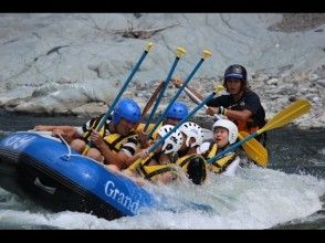 Boat surfing