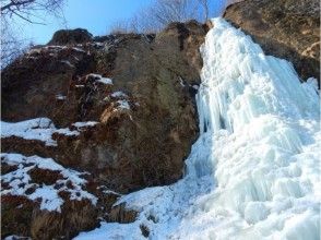 Spectacular views of ice waterfalls and drift ice fields