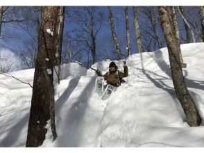 有很多雪的樂趣！