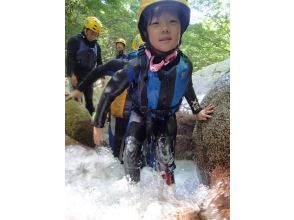 Shower climbing