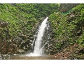 がろうの滝経由、遺産センター移動