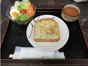 <第二天>早晨和咖啡具