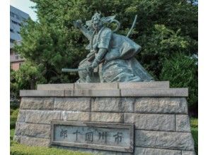 浅草神社、本堂裏広場