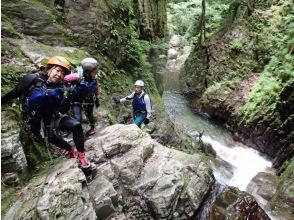 Shower climbing advanced course