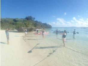 Kayaking practice at the emerald beach in Kabira Bay