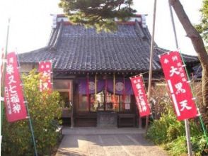 京成電鉄金町線「柴又駅」寅さん像 付近にて集合・受付