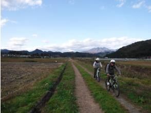 With Mt. Takahara in the back