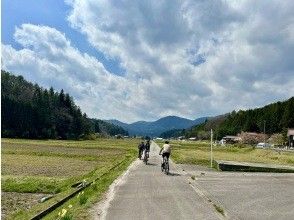 田園風景の中をサイクリング