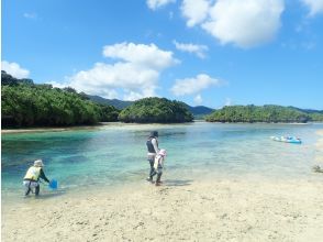 Enjoy the uninhabited island of Kabira Bay♪
