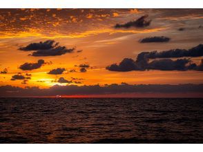 美麗的夕陽沉入空曠的大海！石垣島最感動的經驗！