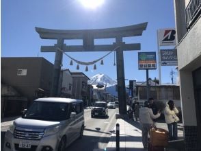 富士急行 富士山駅の改札前に集合
