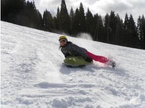 The snow smoke is so cool!