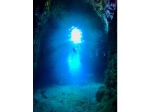 Looking back, there is a mysterious blue world ⑤