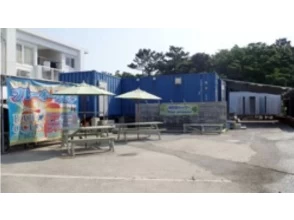 1. 無料駐車場完備の安心店舗集合