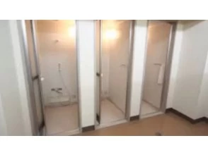 16. 你可以洗個澡，換身衣服。