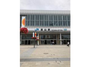 富山駅出発