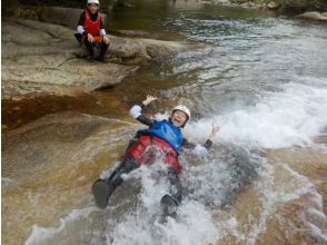 背面スライダー