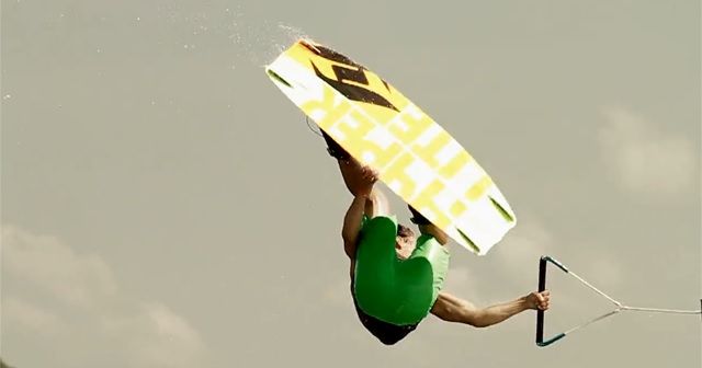 Wakeboarding(ウェイクボード)