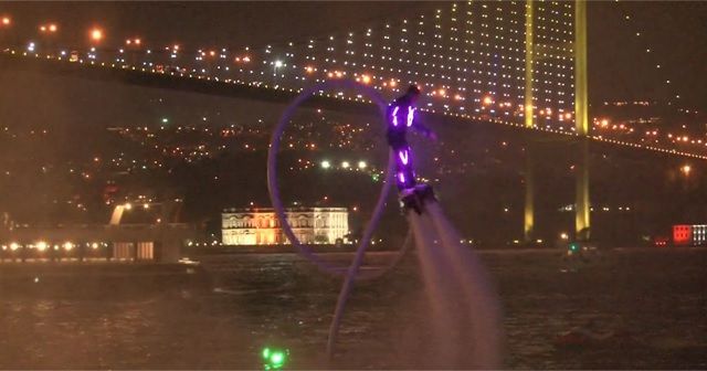 Flyboard Night show