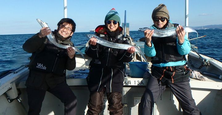 大阪湾おすすめ釣り体験 海遊館近くから出船 初心者限定 タチウオ釣り は海倶楽部スキューバダイブセンター アクティビティジャパン