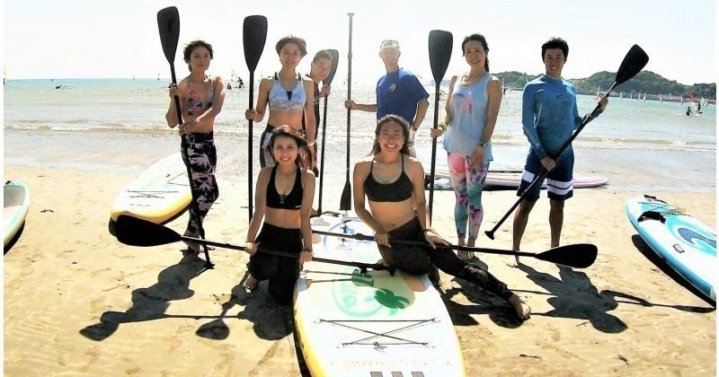 [คานากาว่า / คามาคุระ] SUP (Stand Up Paddle Board) + การแต่งหน้าด้วยพิลาทิส♪แนะนำกิจกรรมที่แนะนำสำหรับทั้งชายและหญิง!