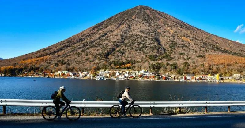 Cycle rental & tour of Lake Chuzenji, Nikko in Tochigi