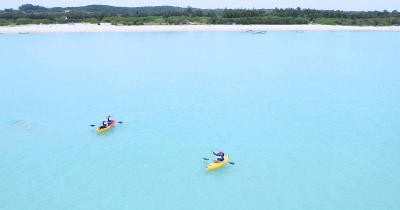 Kayaking the Yoron Cove