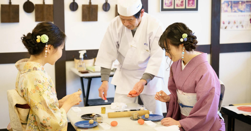 Kimono-Clad Japanese Sweets Workshop at Kiyomizu Temple