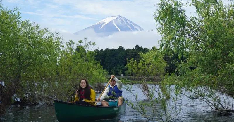 Lake Kawaguchiko_ Serene Canoeing Experience