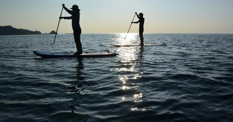 SUP Along Uratomi Coast
