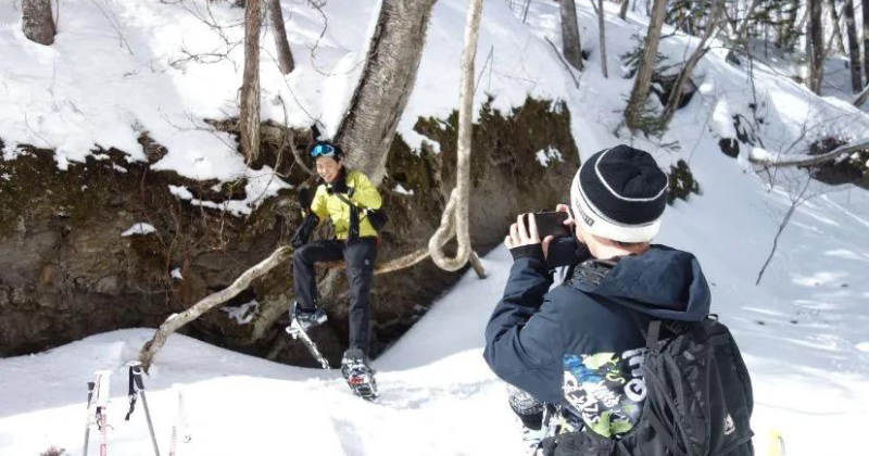 Snowshoe Tour On Lake Shikotsu, Hokkaido