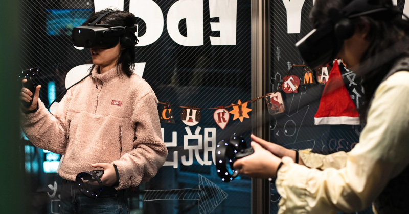 VR gaming experience in Akihabara