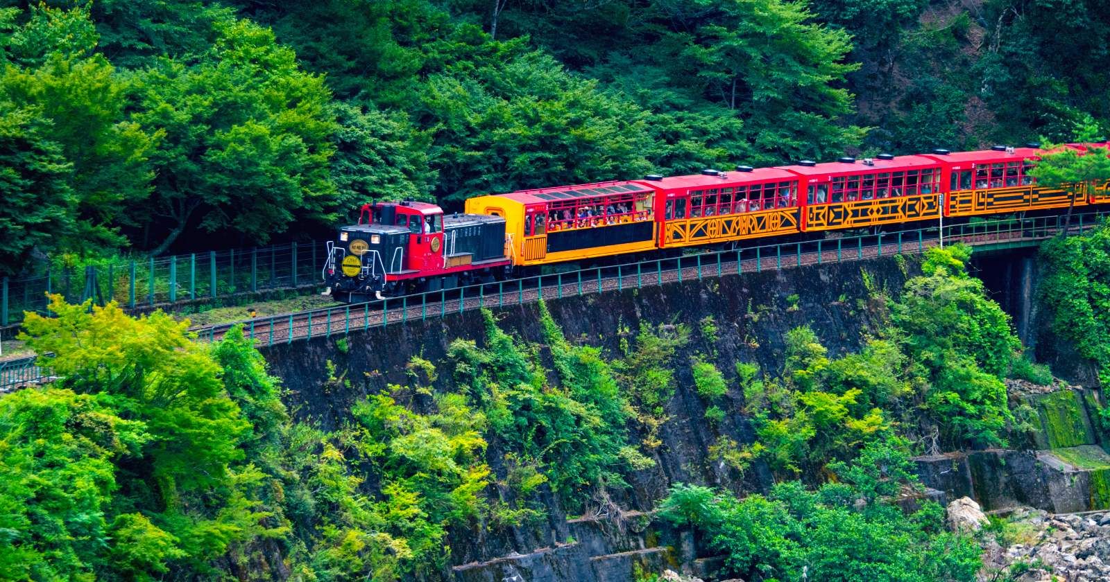 トロッコ 嵐山