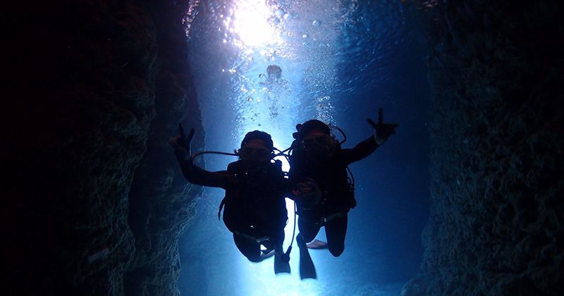 Where is the Blue Cave in Okinawa? A thorough introduction to the charms of the most popular snorkeling spot!