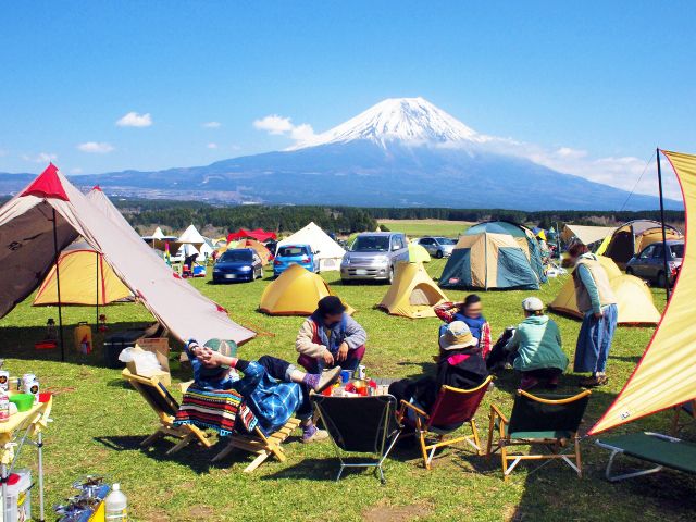 Camping comfortably outlet