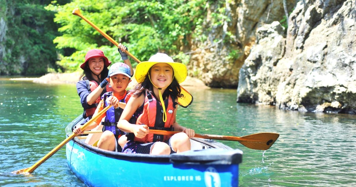 Summary of recommended areas and tours for canoeing and kayaking